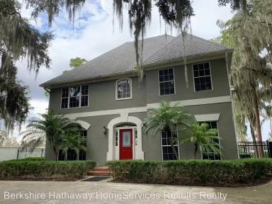 Main picture of 10239 Thompson Pl
