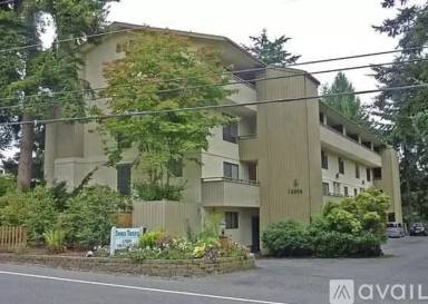 Main picture of 12009 100th Ave NE
