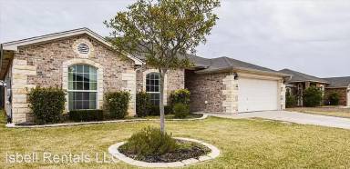 Main picture of 1204 Vanguard Ln