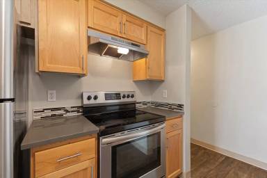 Main picture of 19765 SW 65th Ave