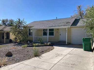 Main picture of 650 Hood Ave