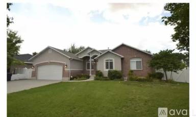 Main picture of 10102 S Tranmere Ave