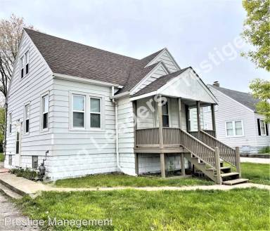 Main picture of 5825 Jackson St