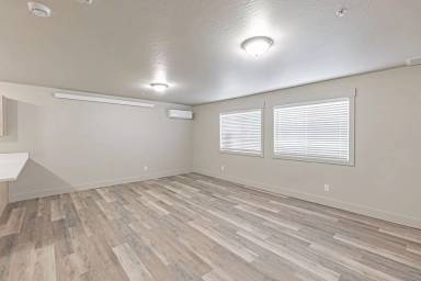 Main picture of 6227 N Silver Fox Rd