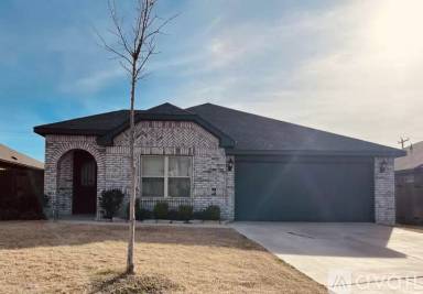 Main picture of 1008 Fairfax Dr