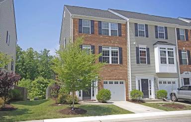 Main picture of 4644 Minutemen Way