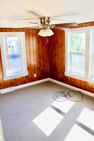 Main picture of 320 S 4th St