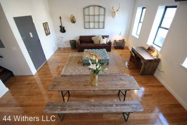Main picture of 50 Withers St