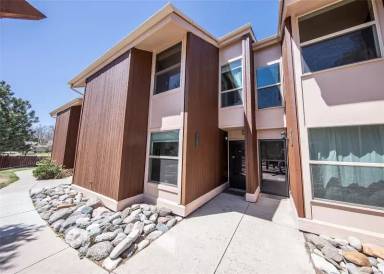 Main picture of 4433 N Carefree Cir
