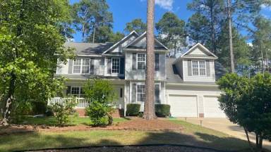 Main picture of 57 Sherwood Ln
