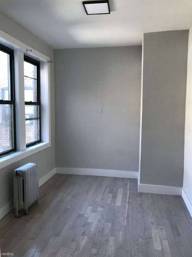Main picture of 226 66th St
