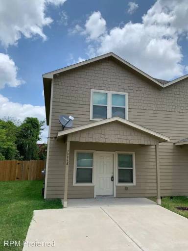 Main picture of 7981 Safebuy St