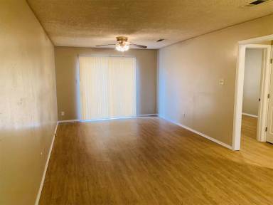 Main picture of 144 Jennifer Lane - 16