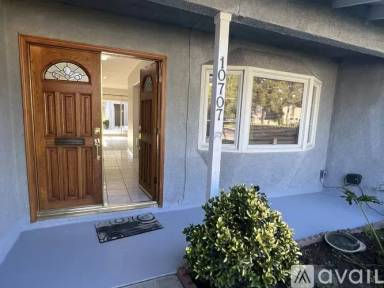 Main picture of 10707 Woodley Ave