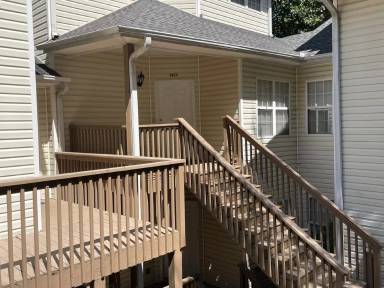 Main picture of 8844 Fairview Blf