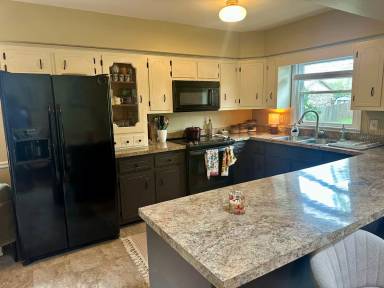 Main picture of 1205 Woodbridge Dr