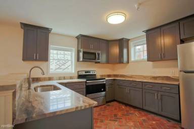 Main picture of 513 515 14 St