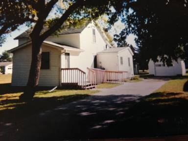 Main picture of 114 13th St NW