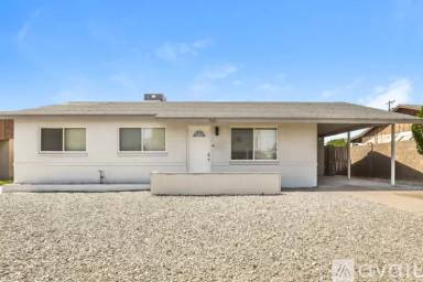 Main picture of 740 W Rice Dr