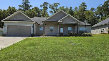 Main picture of 304 Durgin Dr