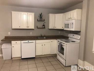 Main picture of 940 Willow St