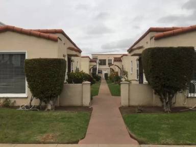 Main picture of 431 E Church St