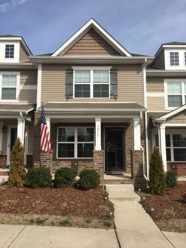 Main picture of 1203 Riverbrook Dr