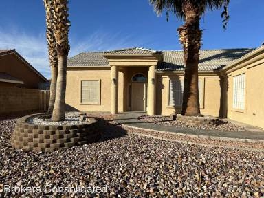 Main picture of 131 Cottonwood Dr