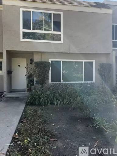 Main picture of 21926 Lakeland Ave