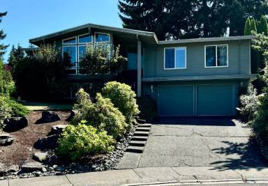 Main picture of 4684 150th Pl SE