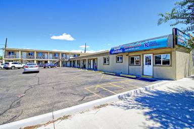 Main picture of Monument Inn