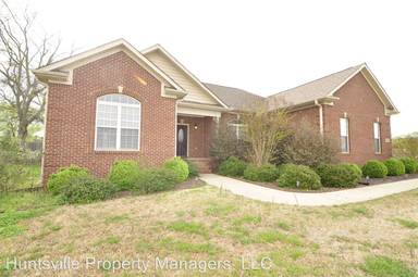 Main picture of 9305 Moores Mill Rd
