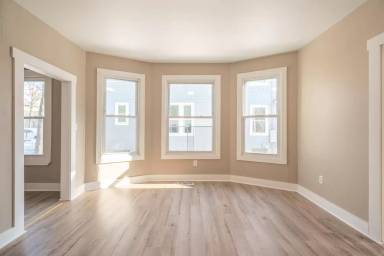 Main picture of 759 George Street