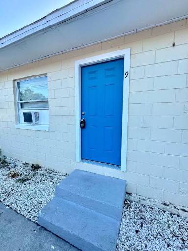 Main picture of 218 Florida Ave