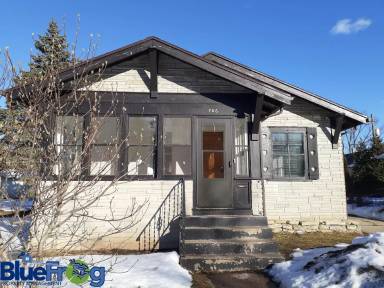 Main picture of 706 Smith St