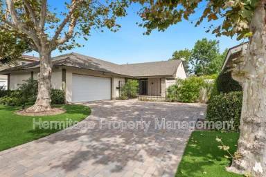 Main picture of 4111 Reyes St
