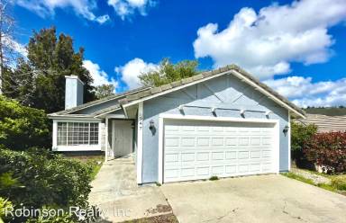 Main picture of 947 Viking Ln