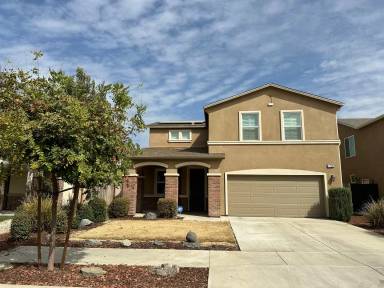 Main picture of 3728 E Kaweah Ave