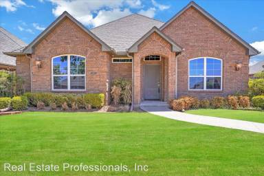 Main picture of 1605 NW 36th St