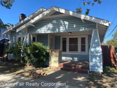 Main picture of 817 12th St