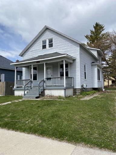 Main picture of 1822 Joslin St
