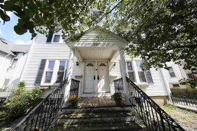 Main picture of 22 Judson St
