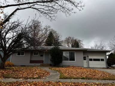 Main picture of 1107 17th St S