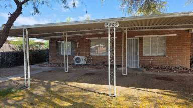 Main picture of 3225 E Patricia St