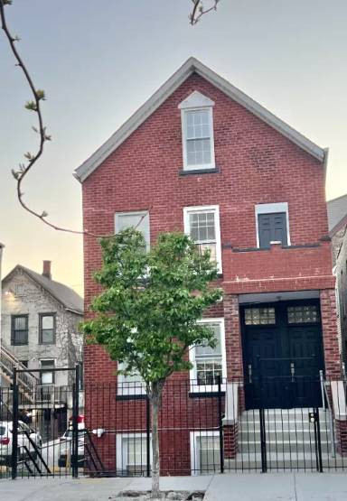 Main picture of 1330 N Bosworth Ave