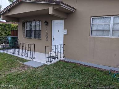 Main picture of 11332 SW 5th St