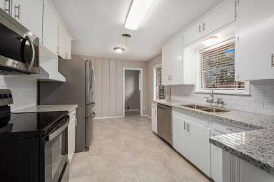 Main picture of 1508 N San Jacinto St