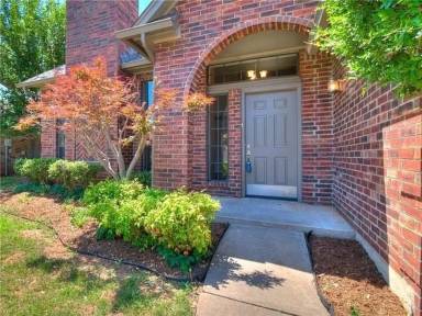 Main picture of 1816 NW 177th Ter