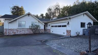 Main picture of 2808 Harrison Ave
