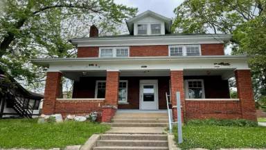 Main picture of 205 S Edward St